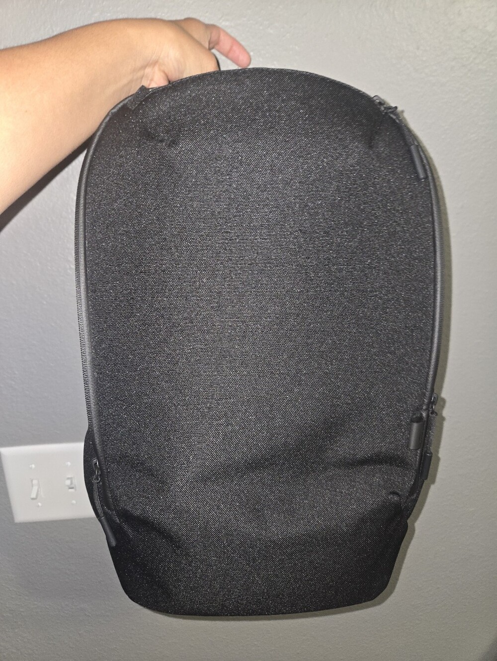 Linus Tech LTT Commuter Backpack- 22L